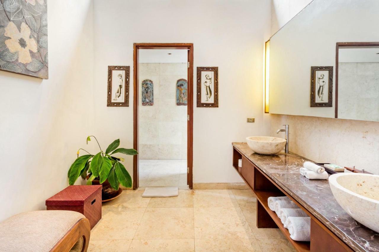Villa Kaira Estate Canggu Esterno foto